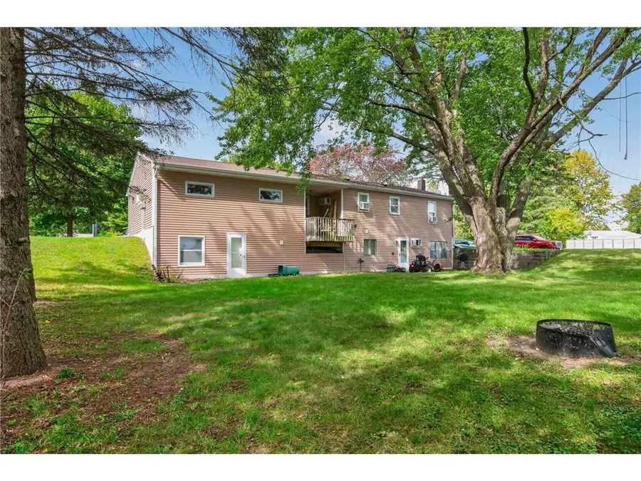406 N Division Street, Roberts, WI 54023 - #3