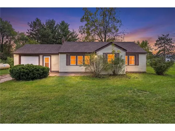 205 W South Avenue, Chippewa Falls, WI 54729