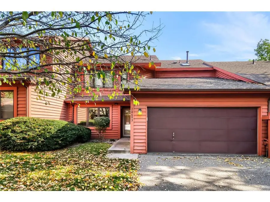 10695 53rd Avenue, Plymouth, MN 55442 - #2