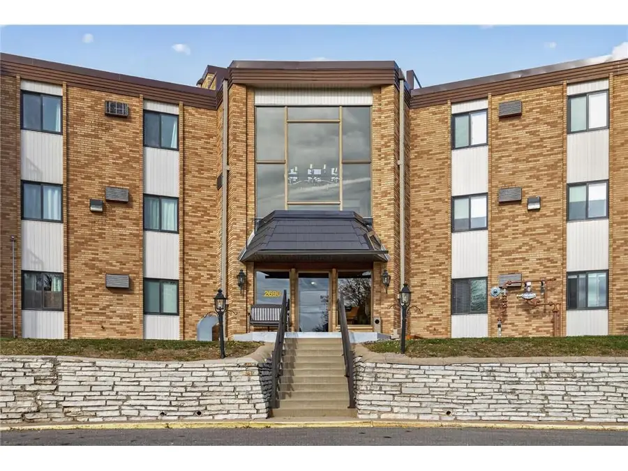2690 Oxford Street #219, Roseville, MN 55113 - #2