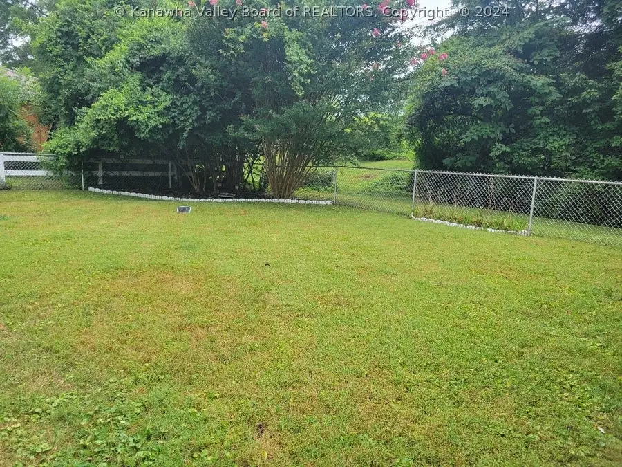 2756 Lincoln Avenue, Saint Albans, WV 25177 - Image #3