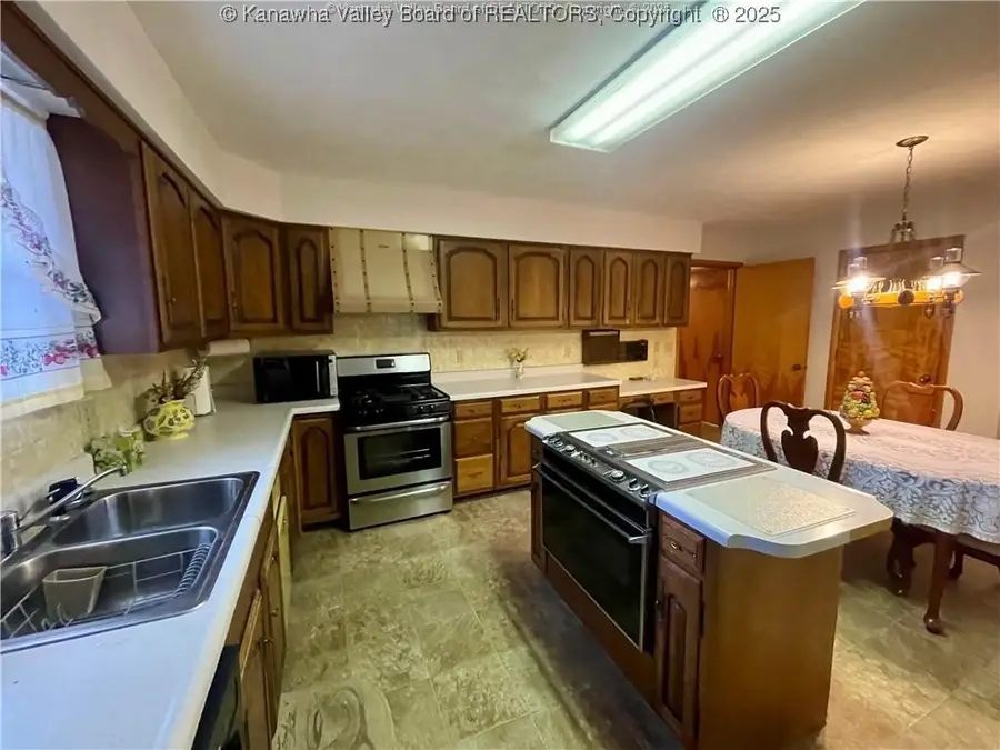 9701 Charleston Road, Ripley, WV 25271 - Image #2