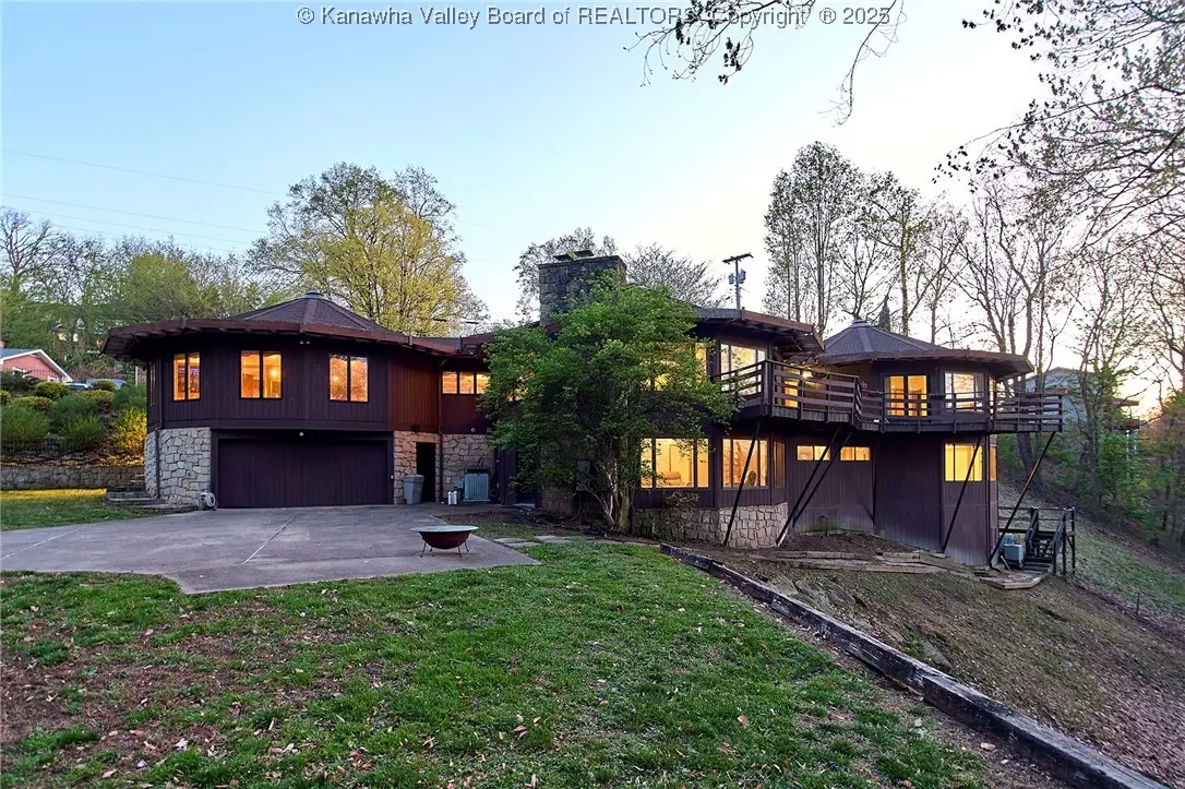 328 Mckinley Avenue, Charleston, WV 25314 - #1