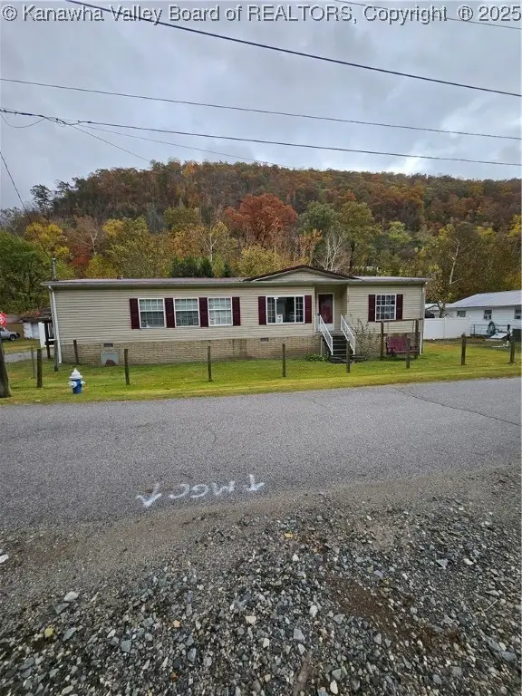529 Ronda Road, Drybranch, WV 25061 - Image #1