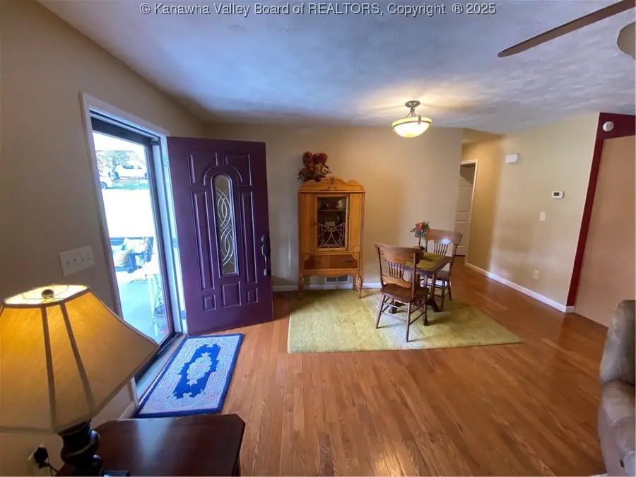 5210 Shelly Lane, Cross Lanes, WV 25313 - Image #2