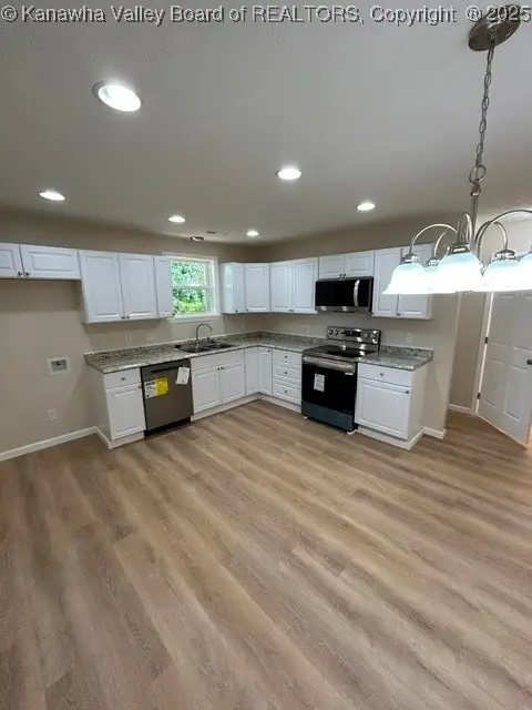 308 27th Street, Dunbar, WV 25064 - Image #2