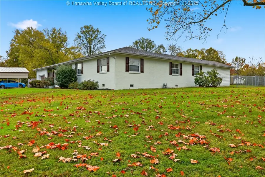 448 Kirby Road, Milton, WV 25541 - Image #2