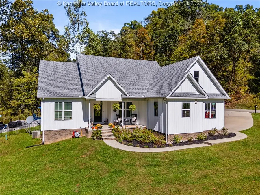 1320 Little Fudges Creek Road, Barboursville, WV 25504 - Image #2