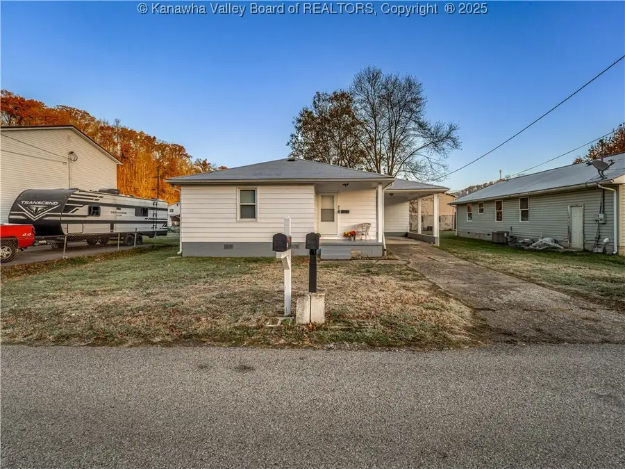 246 Lynn Oak Drive, Lavalette, WV 25535 - Image #2