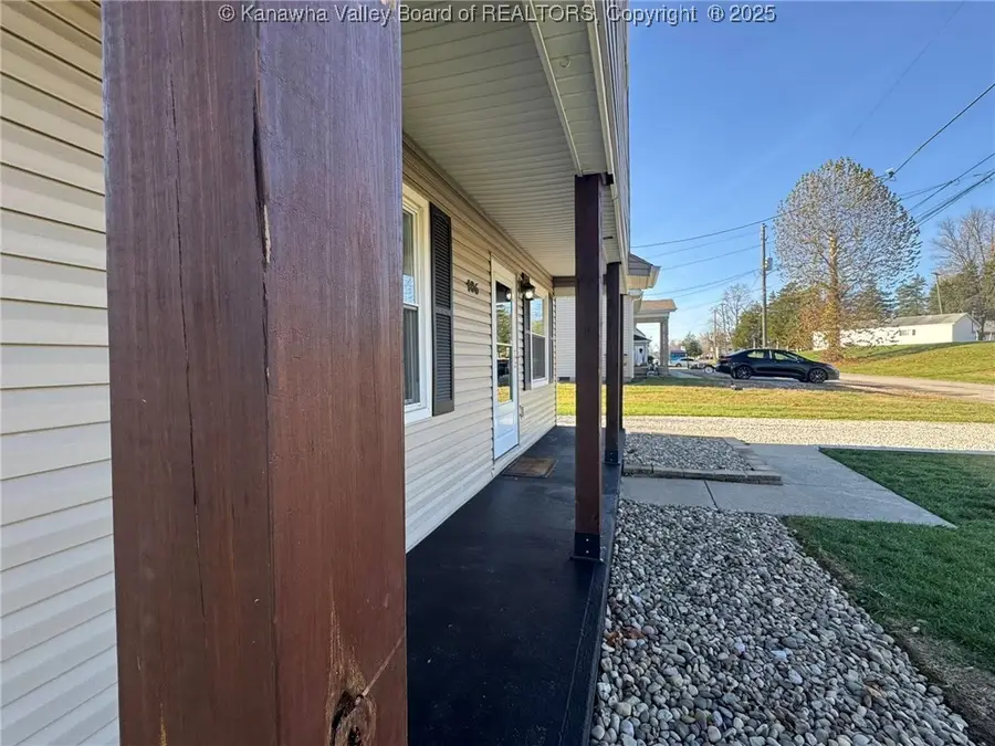 106 Cherry Street, Eleanor, WV 25070 - Image #3