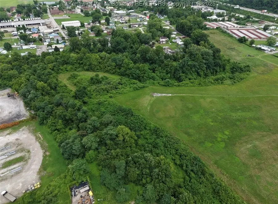 2715 Fairlawn Avenue, Dunbar, WV 25064 - Image #3