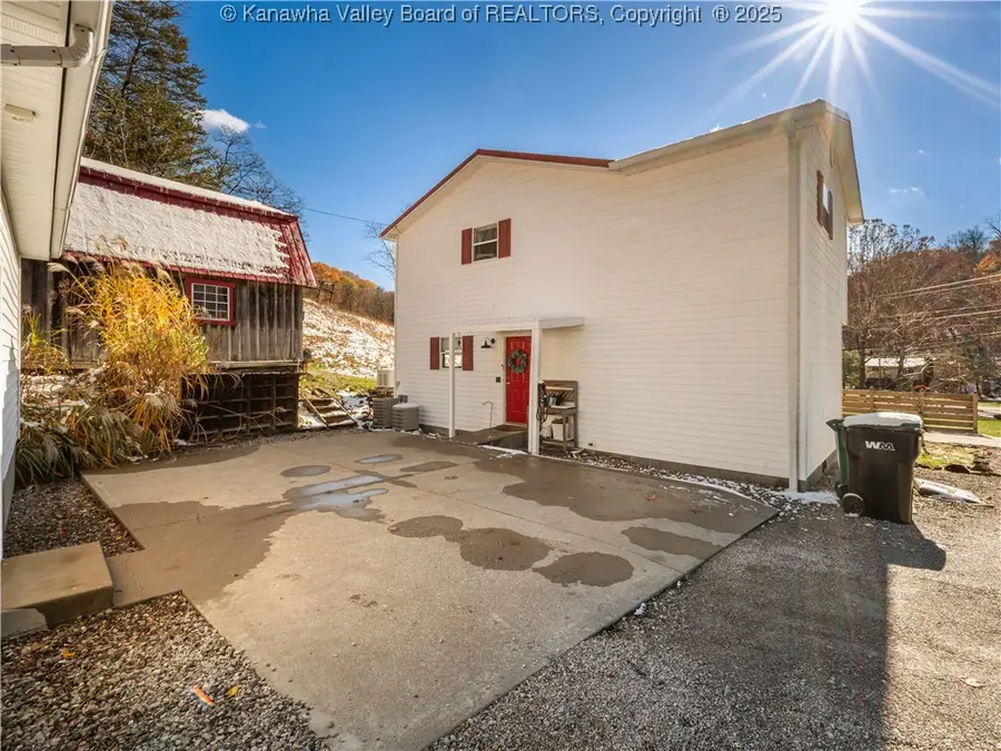 612 Rocky Step Drive, Scott Depot, WV 25560 - Image #2