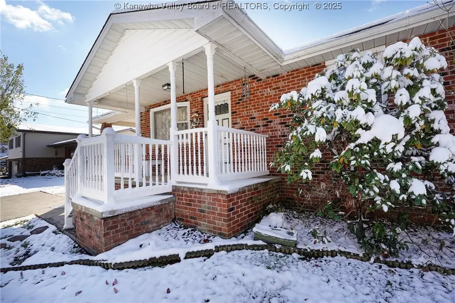 305 Fir Street, Eleanor, WV 25070 - Image #2