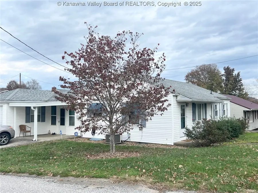 1133 E. Pea Ridge Road, Huntington, WV 25706 - Image #2