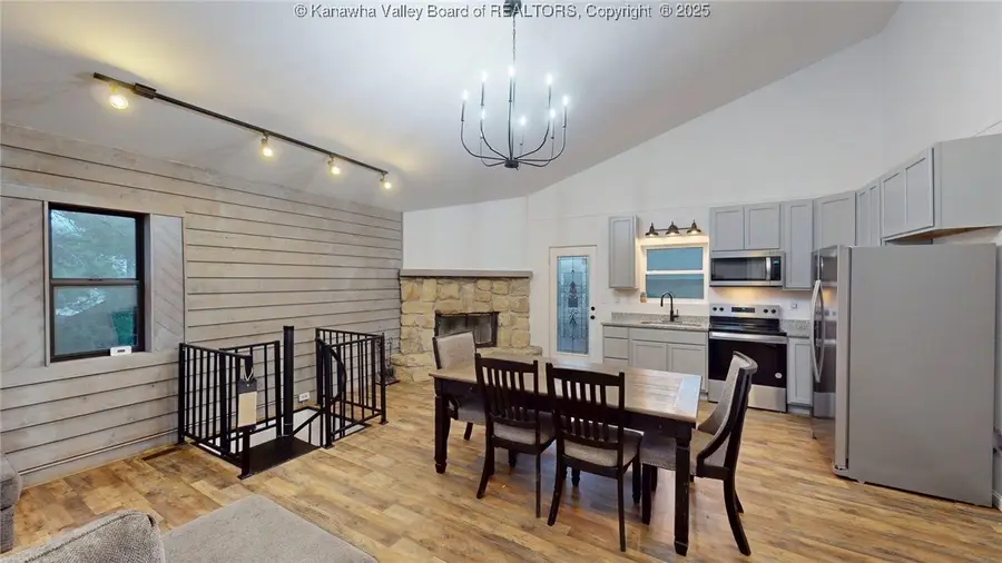 100 Stonewood Drive, Huntington, WV 25705 - Image #3