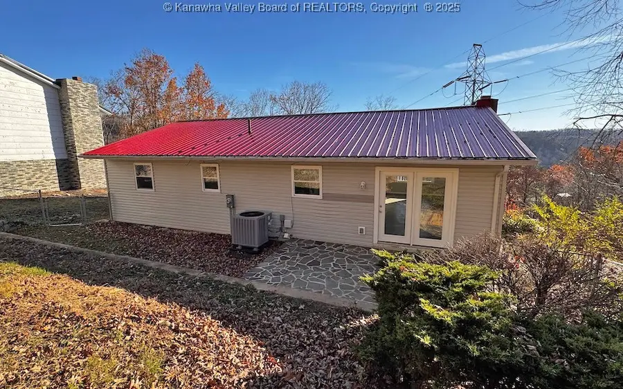 106 Azalea Drive, Elkview, WV 25071 - Image #3