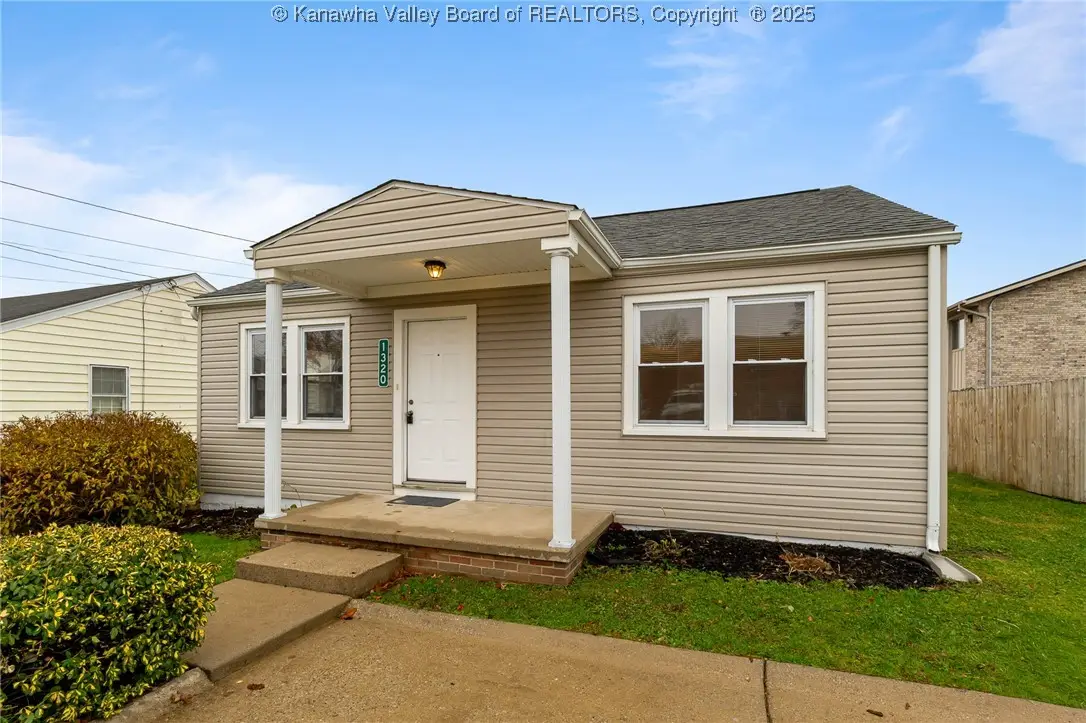 1320 East Pea Ridge Road, Huntington, WV 25705 - Image #1