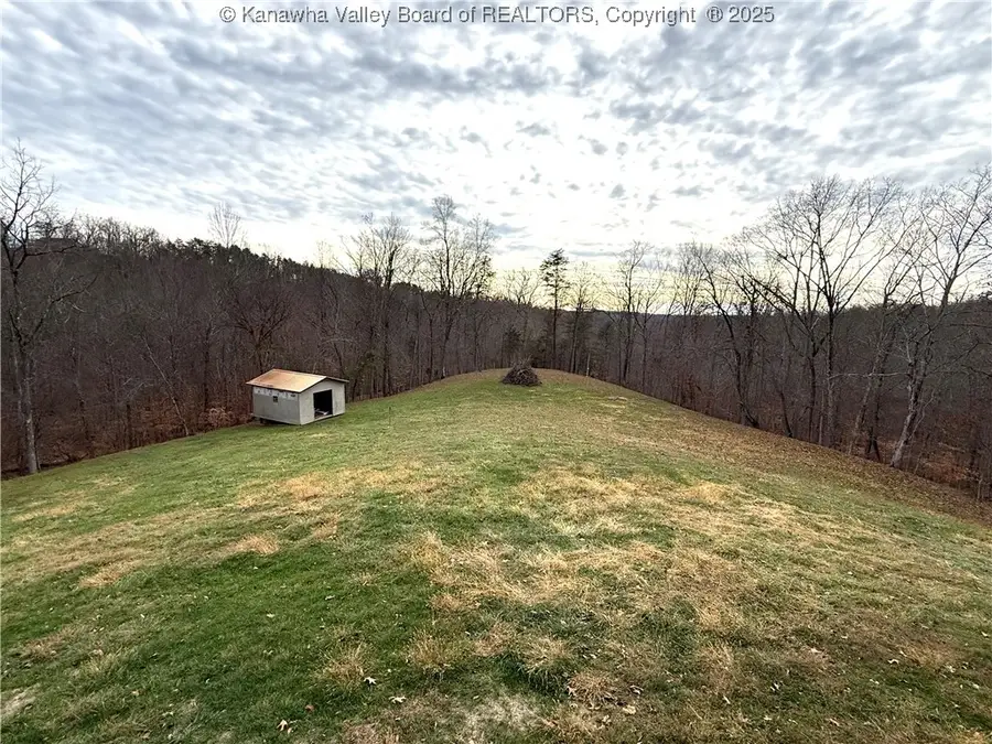 889 Fairview Lane, Given, WV 25245 - Image #3