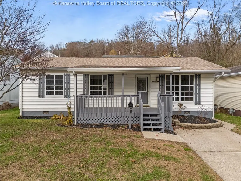 3981 39th Street E, Nitro, WV 25143 - Image #1