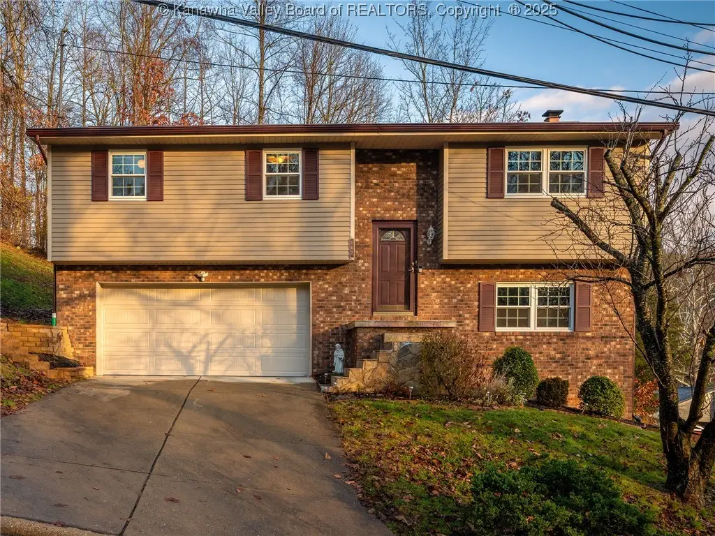 107 Country Cove Estates, Scott Depot, WV 25560 - #1