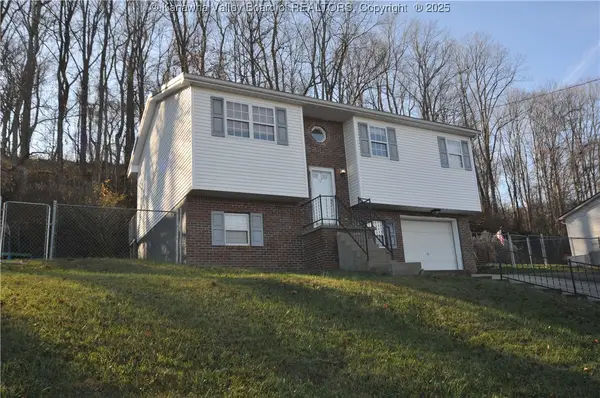 111 Phyllis Drive, Charleston, WV 25302