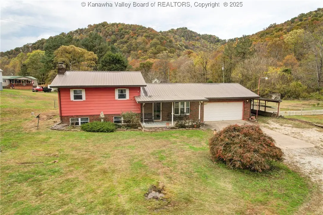 57 Chambers Drive, Danville, WV 25053 - Image #1