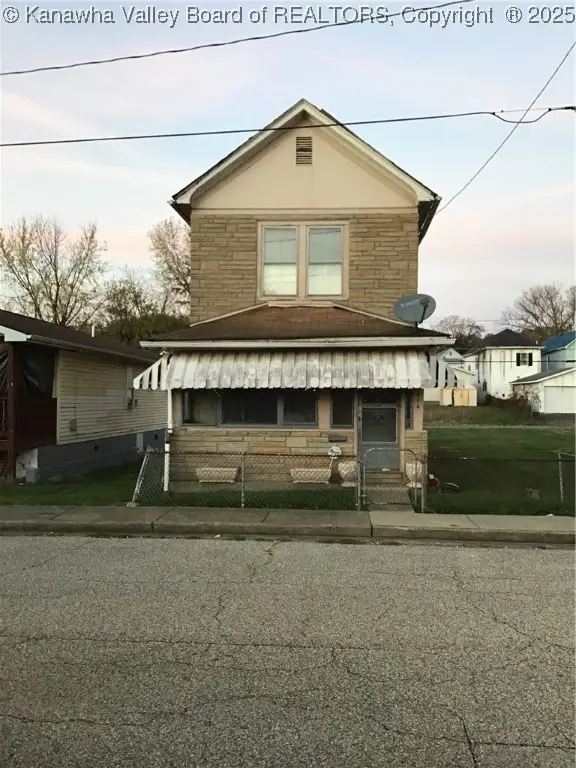 1414 Second Avenue, Charleston, WV 25387