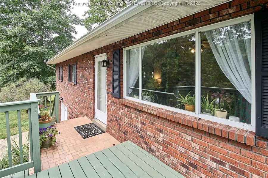 115 Mountaineer Lane, Charleston, WV 25312 - Image #3