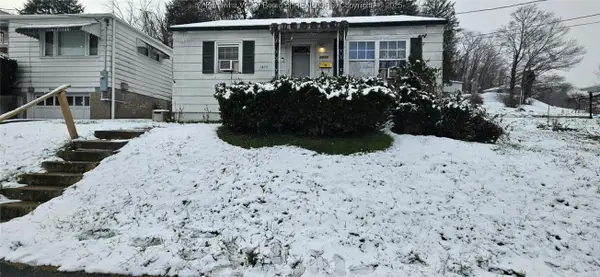 1533 Hoffman Avenue, Clarksburg, WV 26301