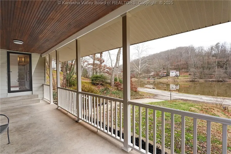 37 Lake Shore Drive, Charleston, WV 25313 - Image #3