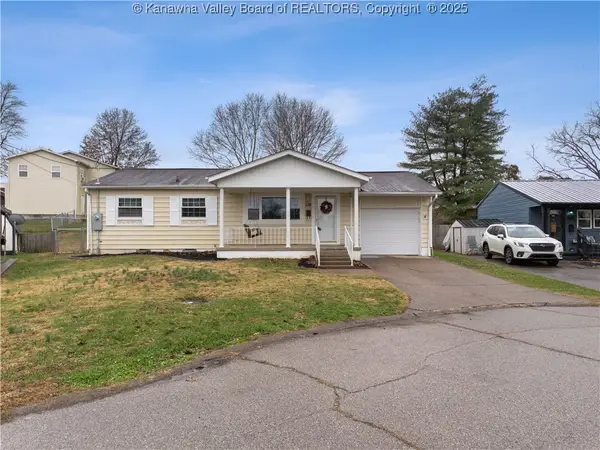 129 Caroline Circle, Hurricane, WV 25526