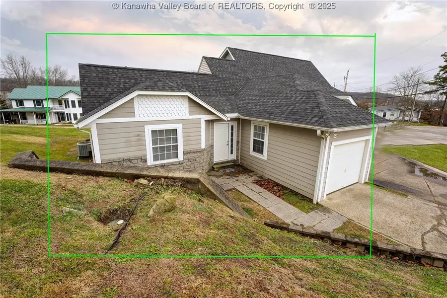 49 B Thistlewood Drive, Hurricane, WV 25526 - Image #3