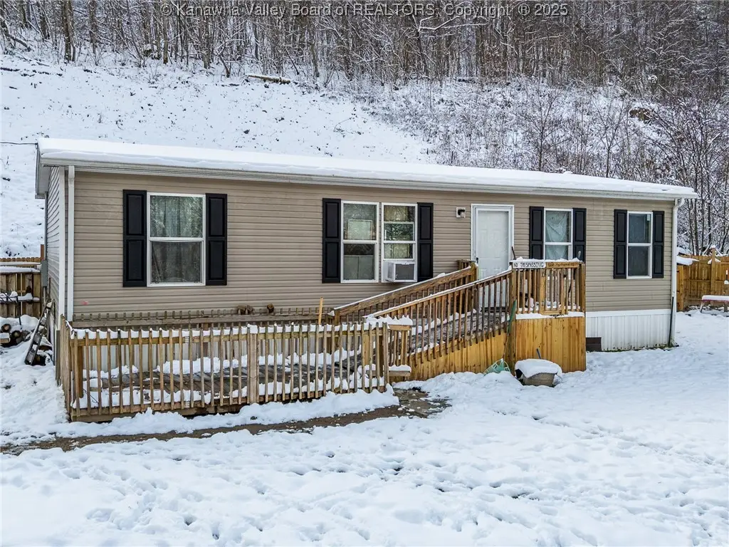 1261 Hartland Road, Clay, WV 25043 - Image #1