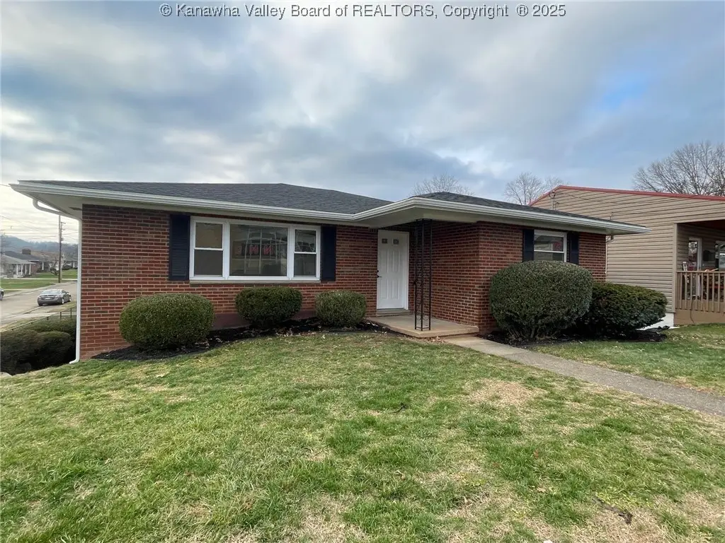 1325 Park Avenue, Nitro, WV 25143 - Image #1