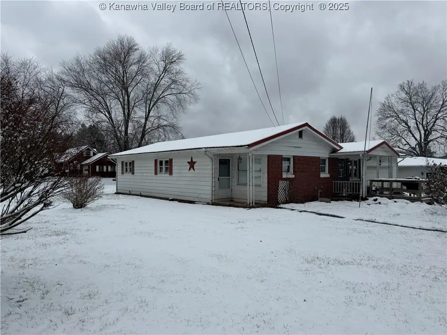 218 Oak Street, Letart, WV 25253 - Image #2