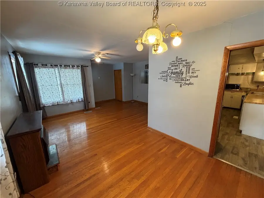 218 Oak Street, Letart, WV 25253 - Image #3