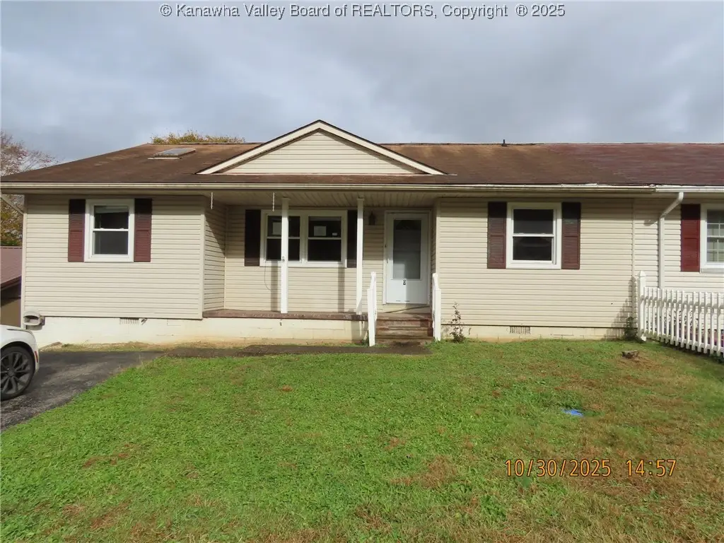 102 Michael Drive, Elkview, WV 25071 - Image #1