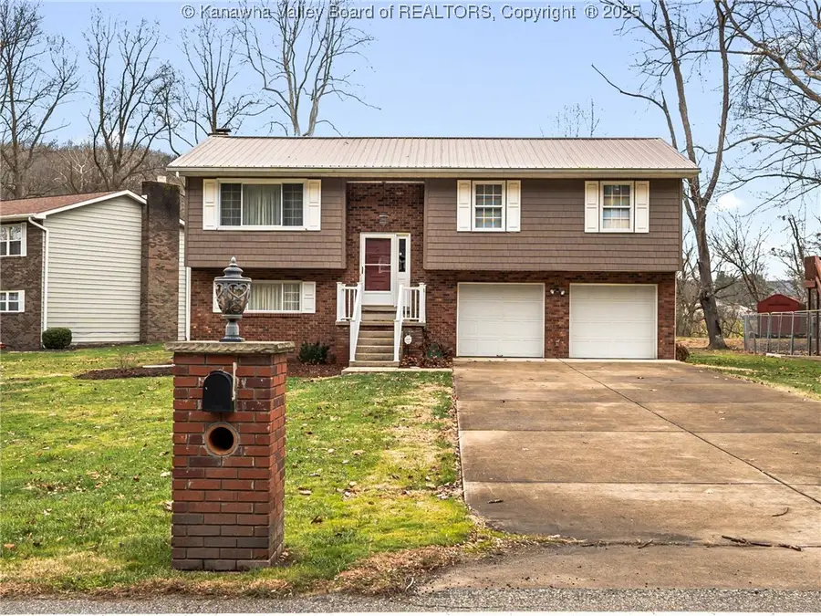 54 Dogwood Road, Saint Albans, WV 25177 - Image #3