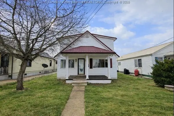 1020 10th Street, Nitro, WV 25143