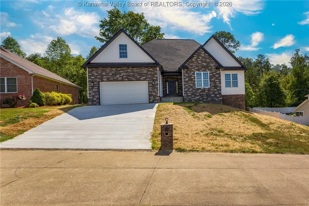 254 James Circle, Culloden, WV 25510 - Image #1