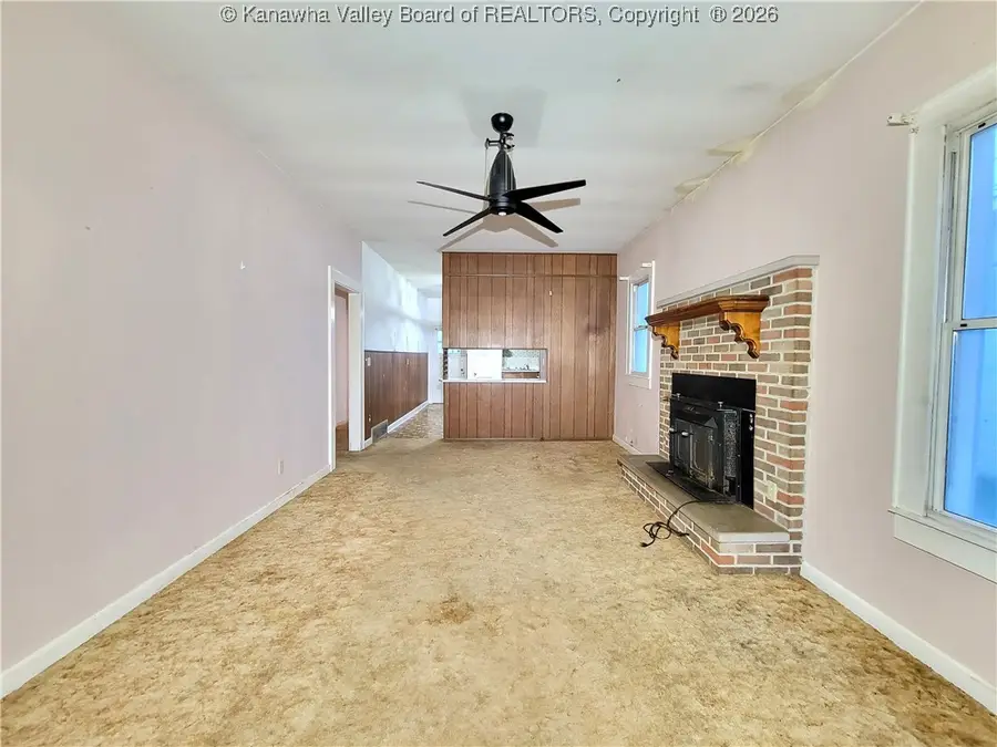 8027 Court Avenue, Hamlin, WV 25523 - Image #2