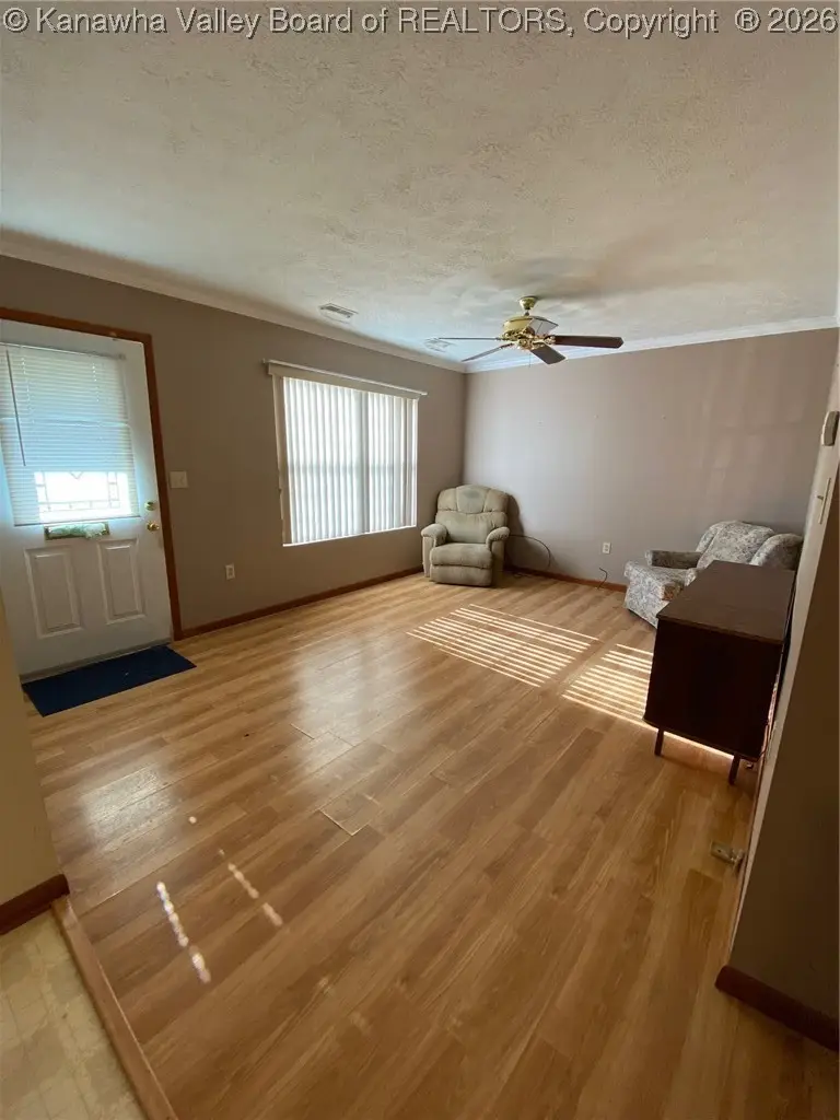 2222 Lincoln Avenue, Saint Albans, WV 25177 - #3