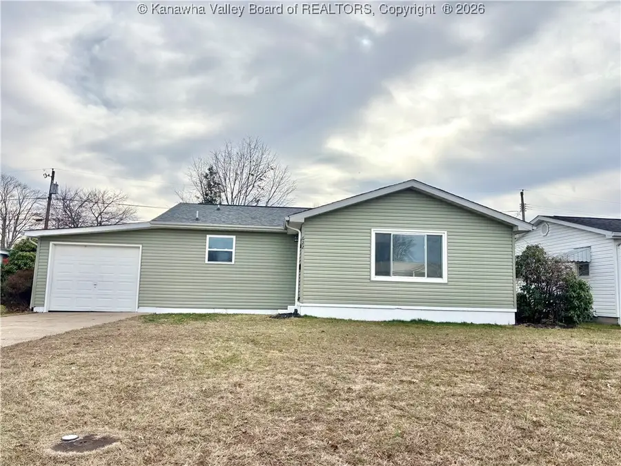 622 Long Avenue, Ravenswood, WV 26164 - #3