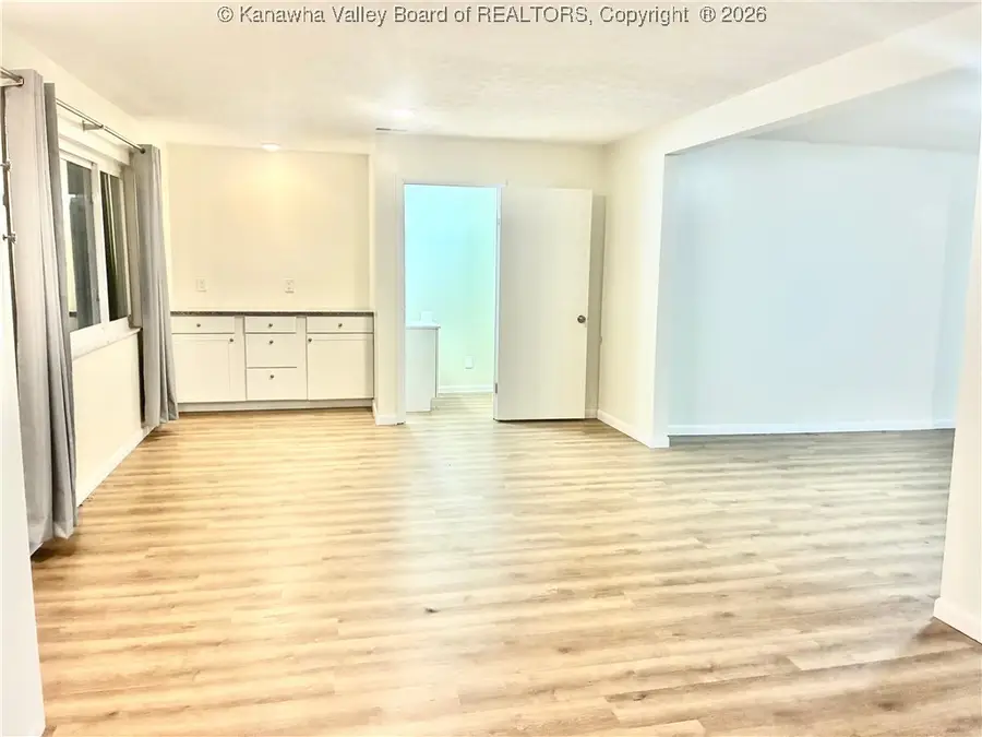 5201 Hammons Drive, Cross Lanes, WV 25313 - Image #3