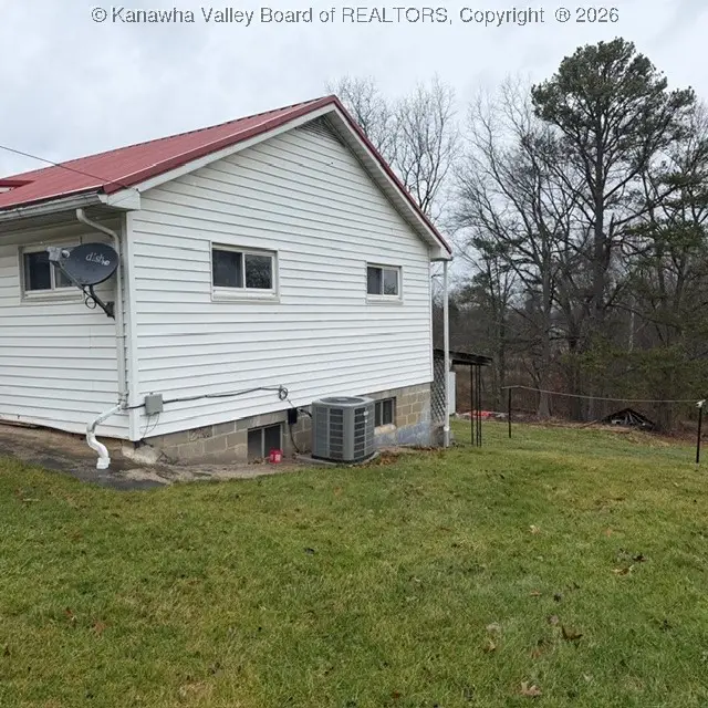1084 Cottageville Road, Cottageville, WV 25239 - #2