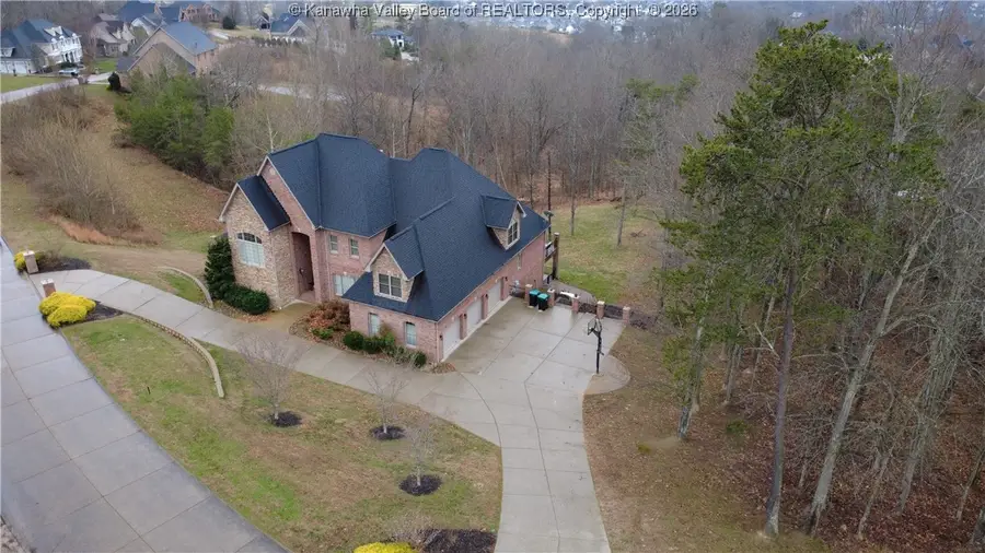 8004 Southridge Way, Hurricane, WV 25526 - Image #2