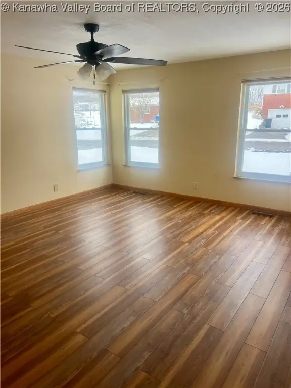 204 Edgewood, Ripley, WV 25271 - #2