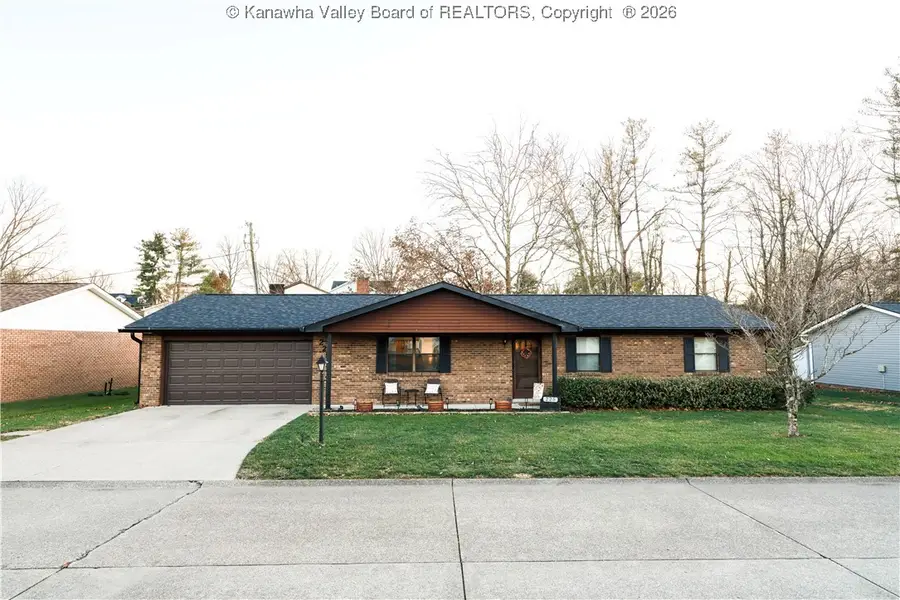 225 Sunset Drive, Hurricane, WV 25526 - Image #2