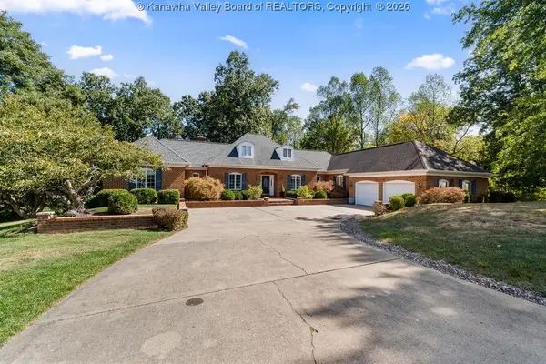 4 Briarcliff Drive, Huntington, WV 25704