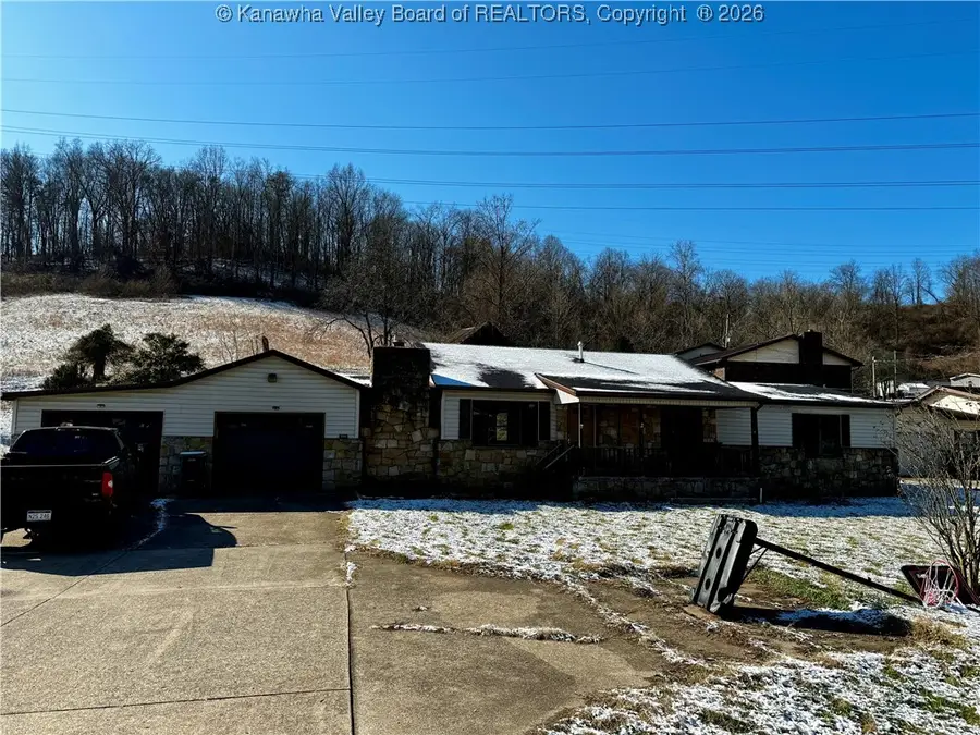 612 Cross Lanes Drive, Cross Lanes, WV 25143 - Image #2